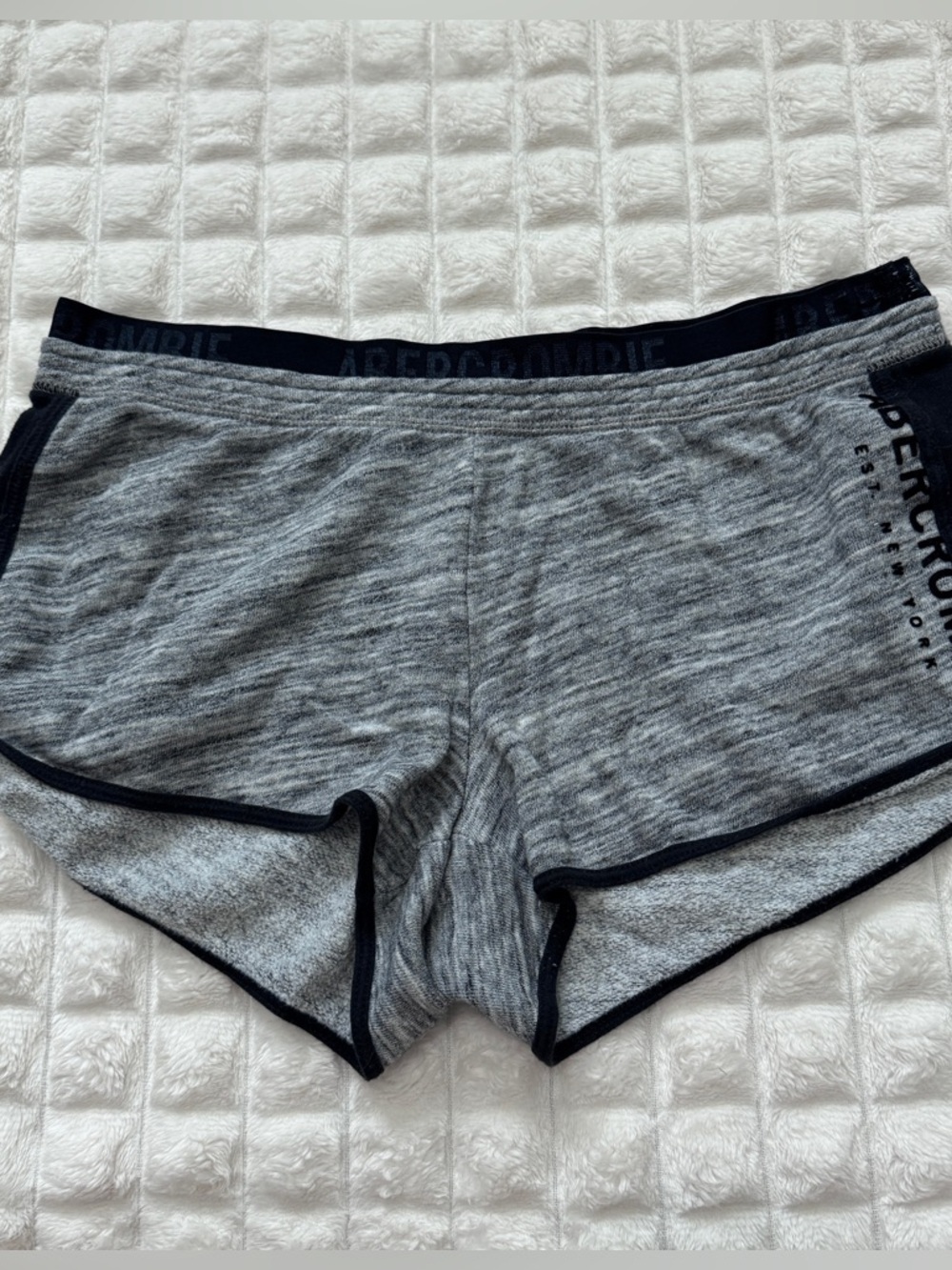 Abercrombie & Fitch Small Gray Micro Mini Shorts ~ Cheeky Lounge Y2K 90’s